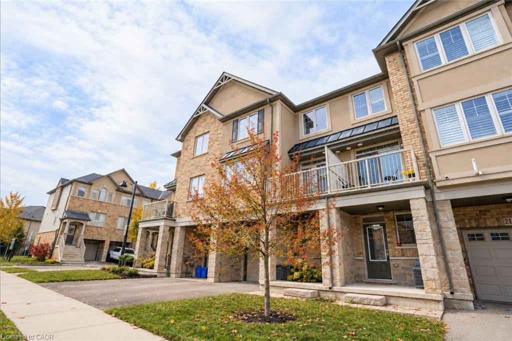 209 Westbank Trail, Hamilton, ON, L8J 0H4 - 3