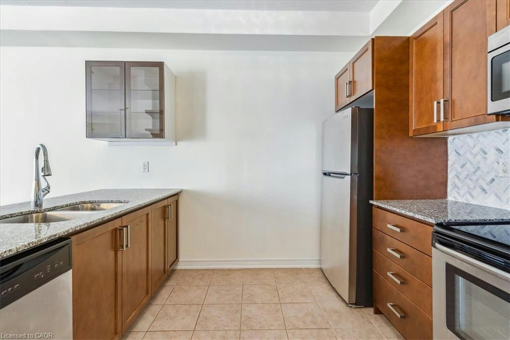 209 Westbank Trail, Hamilton, ON, L8J 0H4 - 11
