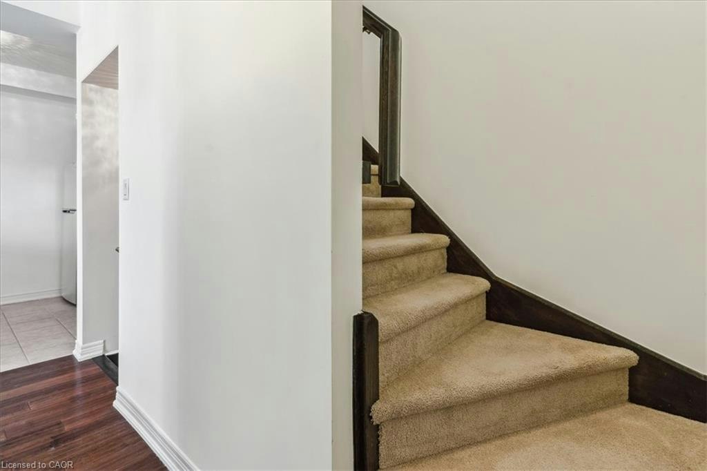 209 Westbank Trail, Hamilton, ON, L8J 0H4 - 38