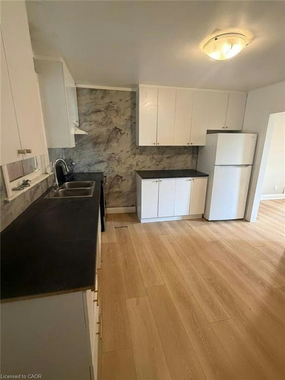 33 Stone Church Road W, Hamilton, ON, L9B 1A1 - 4