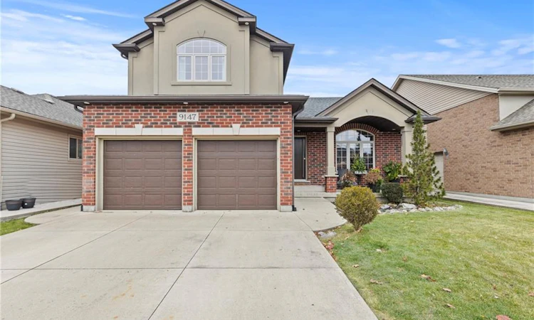 9147 Hendershot Boulevard