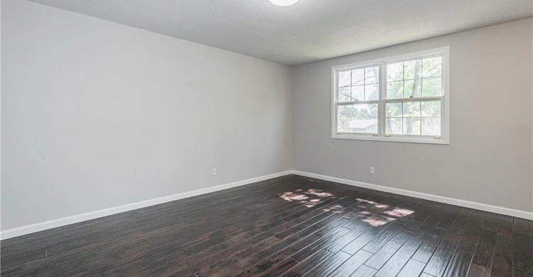 UPPER-328 Breezewood Crescent, Waterloo, ON, N2L 5K5 - 8