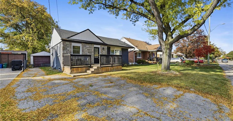 458 East 37th Street, Hamilton, ON, L8V 4B9 - 2
