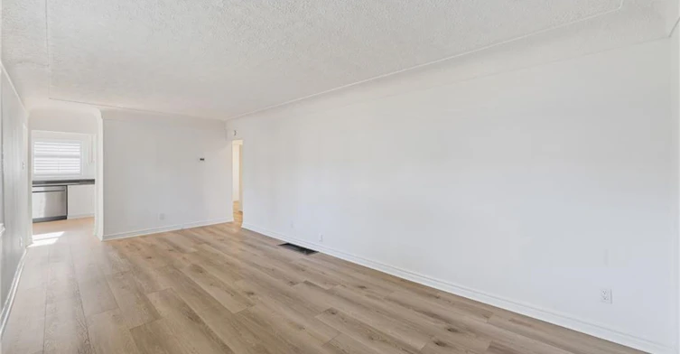 458 East 37th Street, Hamilton, ON, L8V 4B9 - 10