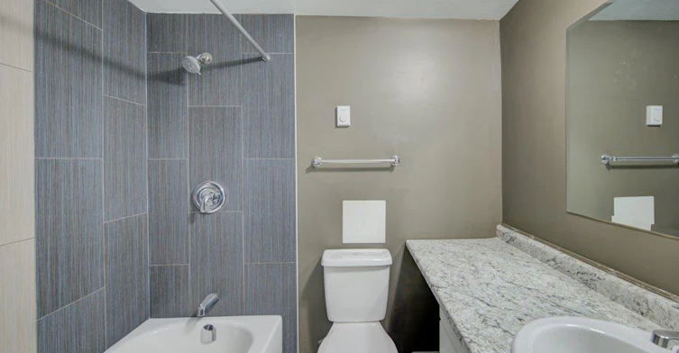 1-317 Erb Street W, Waterloo, ON, N2L 1W4 - 8