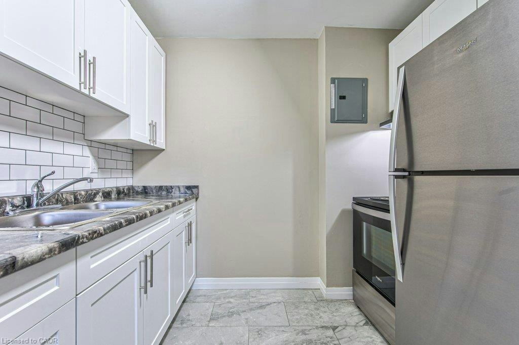 16-267 Clyde Road, Cambridge, ON, N3H 1C4 - 8