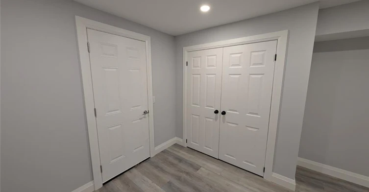 137 Chaumont Drive, Hamilton, ON, L8J 0J6 - 2