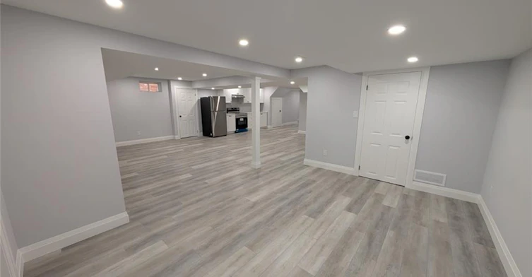 137 Chaumont Drive, Hamilton, ON, L8J 0J6 - 4