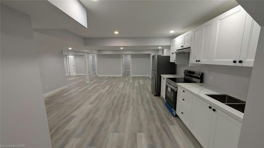 137 Chaumont Drive, Hamilton, ON, L8J 0J6 - 5