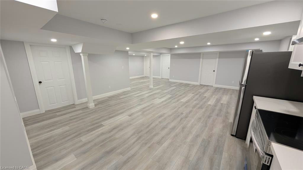 137 Chaumont Drive, Hamilton, ON, L8J 0J6 - 3
