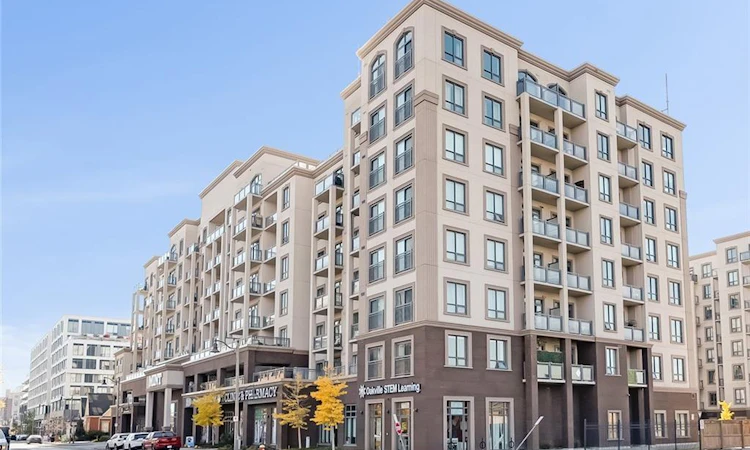 306-2486 Old Bronte Road