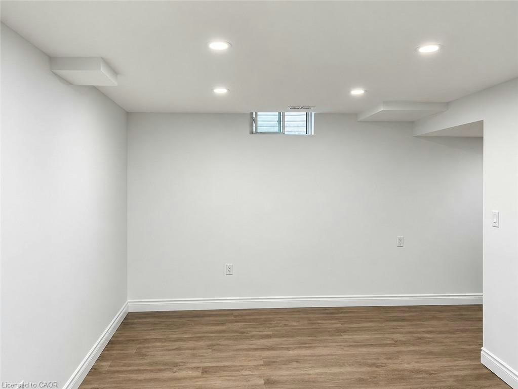 703 Paris Boulevard, Waterloo, ON, N2T 2X9 - 16