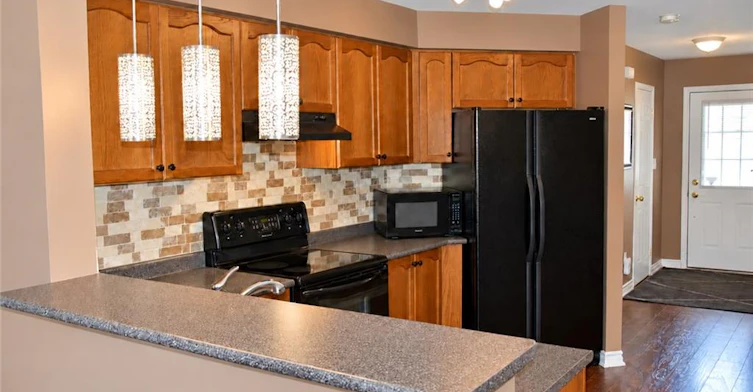 703 Paris Boulevard, Waterloo, ON, N2T 2X9 - 3