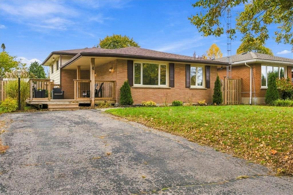 4 Allanton Boulevard, Brantford, ON, N3R 3B9