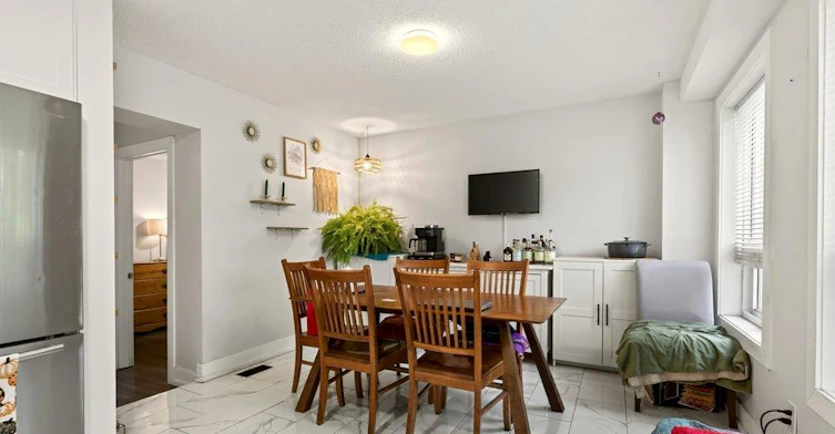 MAIN-42 Sherman Avenue S, Hamilton, ON, L8M 2P4 - 25