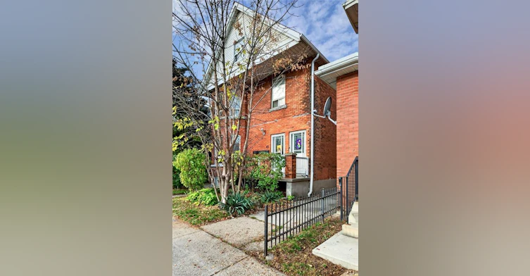 MAIN-42 Sherman Avenue S, Hamilton, ON, L8M 2P4 - 4