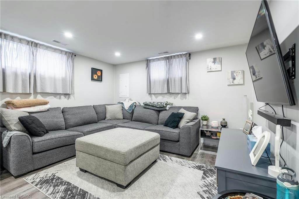 Lower-242 West 17th Street, Hamilton, ON, L9C 4G2 - 7