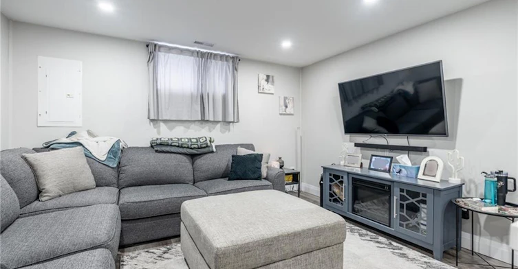 Lower-242 West 17th Street, Hamilton, ON, L9C 4G2 - 6