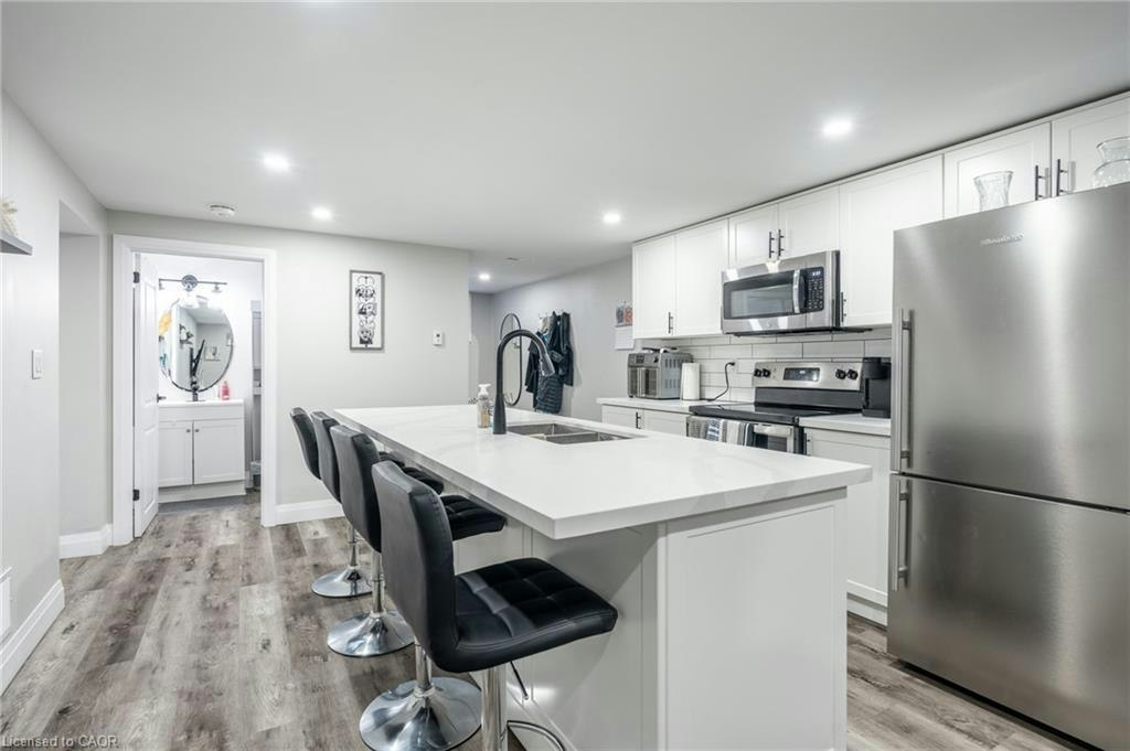Lower-242 West 17th Street, Hamilton, ON, L9C 4G2 - 3