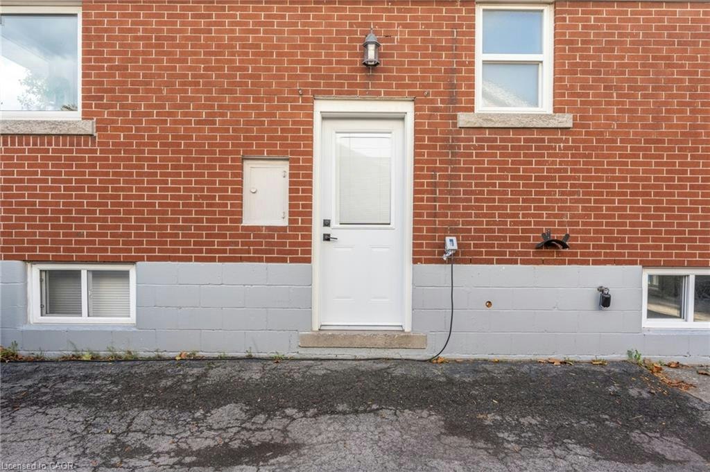 Lower-242 West 17th Street, Hamilton, ON, L9C 4G2 - 16