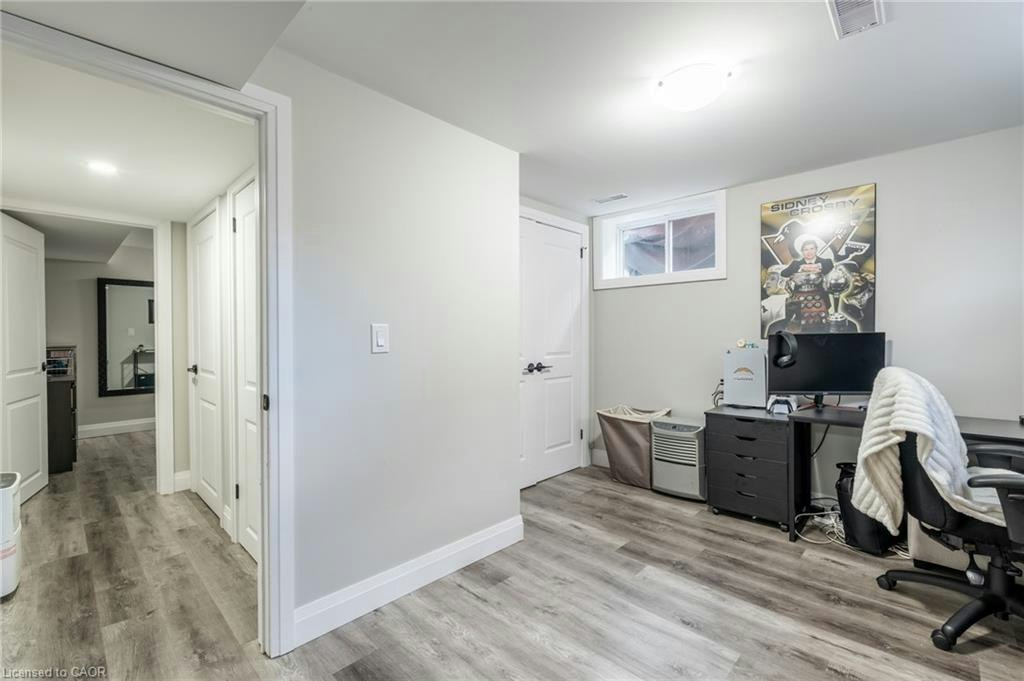 Lower-242 West 17th Street, Hamilton, ON, L9C 4G2 - 13