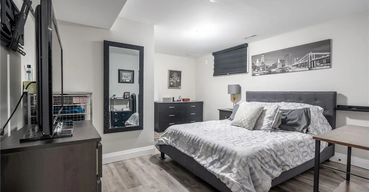 Lower-242 West 17th Street, Hamilton, ON, L9C 4G2 - 9