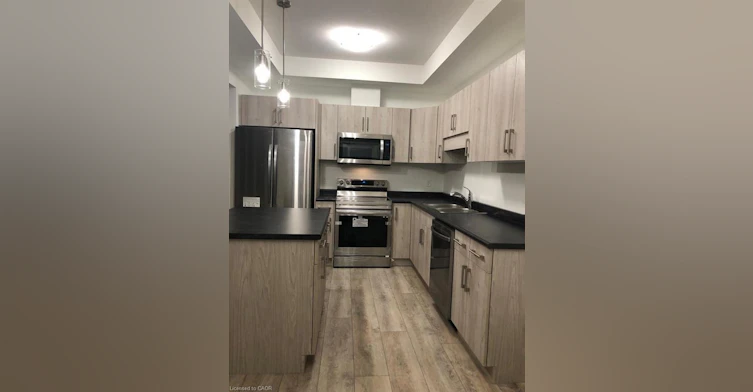 60-4552 Portage Road, Niagara Falls, ON, L2E 6A8 - 2