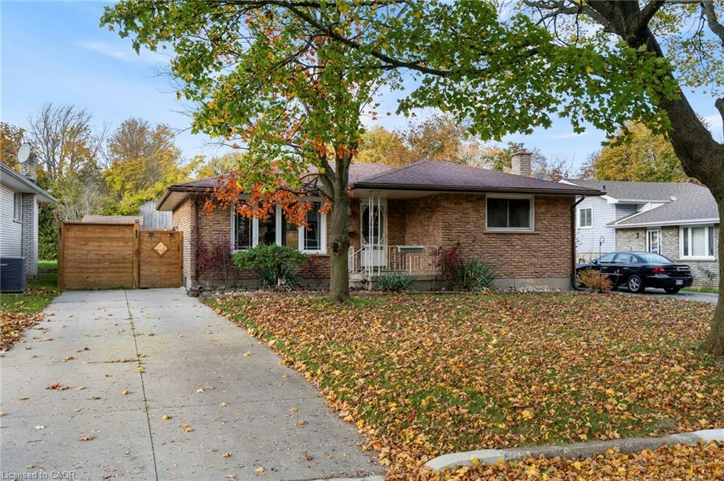 9 Grenada Drive, Norfolk County, ON, N3Y 4N7