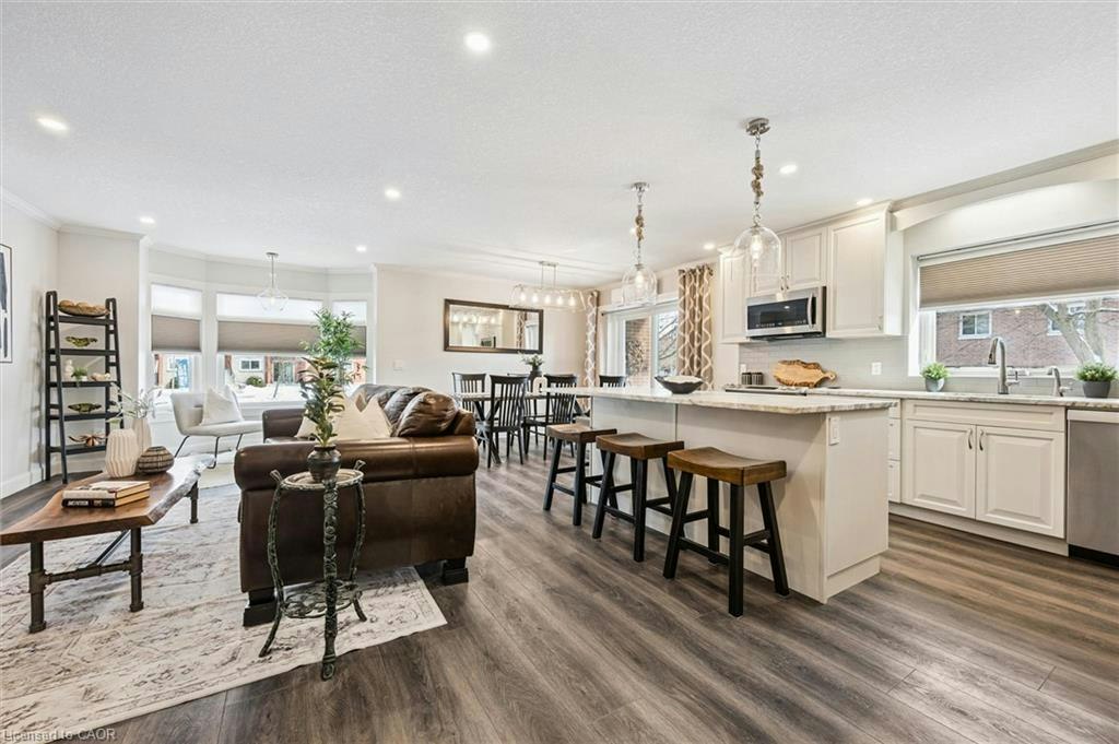 102-67 Breckenridge Drive, Kitchener, ON, N2B 3R8