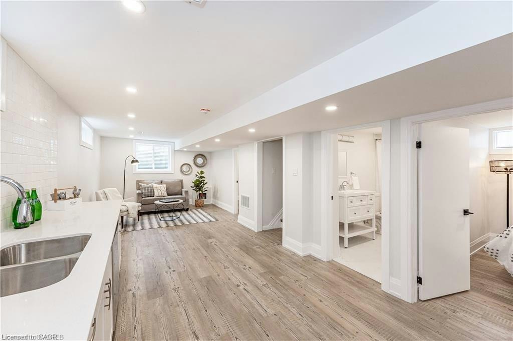 2-134 Deschene Avenue, Hamilton, ON, L9A 3K1 - 3