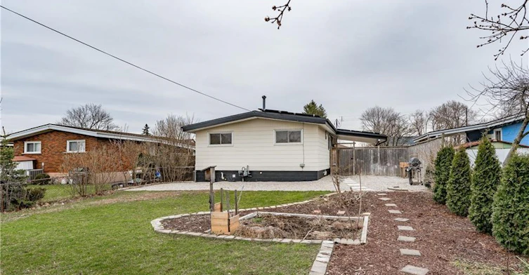 2-134 Deschene Avenue, Hamilton, ON, L9A 3K1 - 14