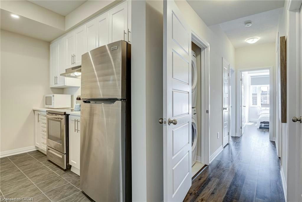 204-12 Blanshard Street, Hamilton, ON, L8P 0C7 - 12
