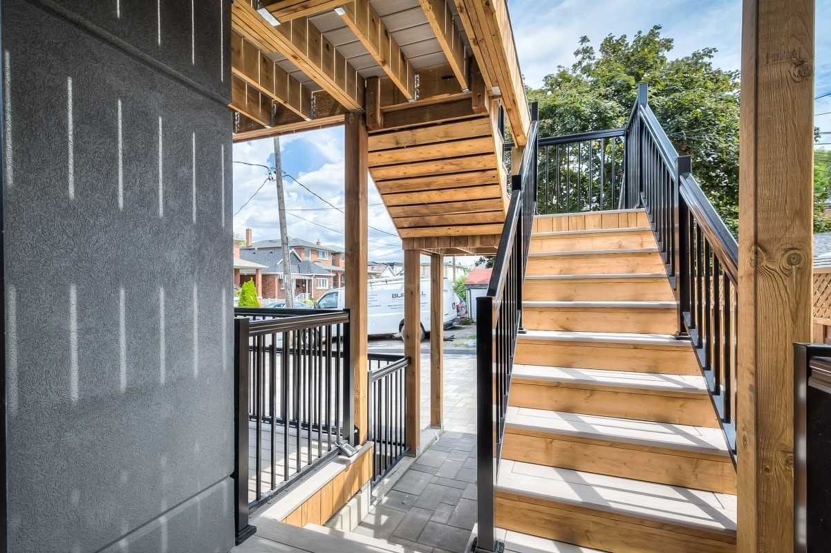 3-53 Rockcliffe Boulevard, Toronto, ON, M6N 4R3 - 16