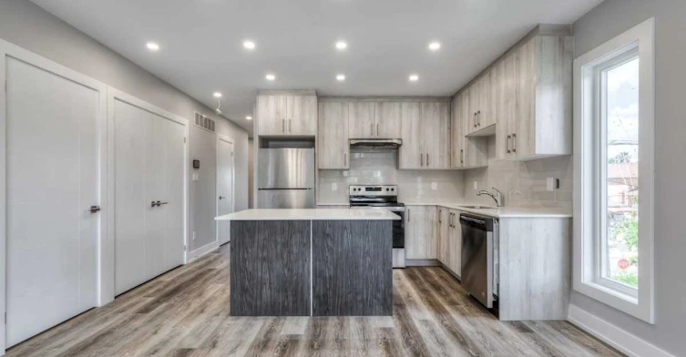 3-53 Rockcliffe Boulevard, Toronto, ON, M6N 4R3 - 3