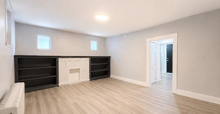 unit 3-831 Main Street E, Hamilton, ON, L8M 1L6 - 4