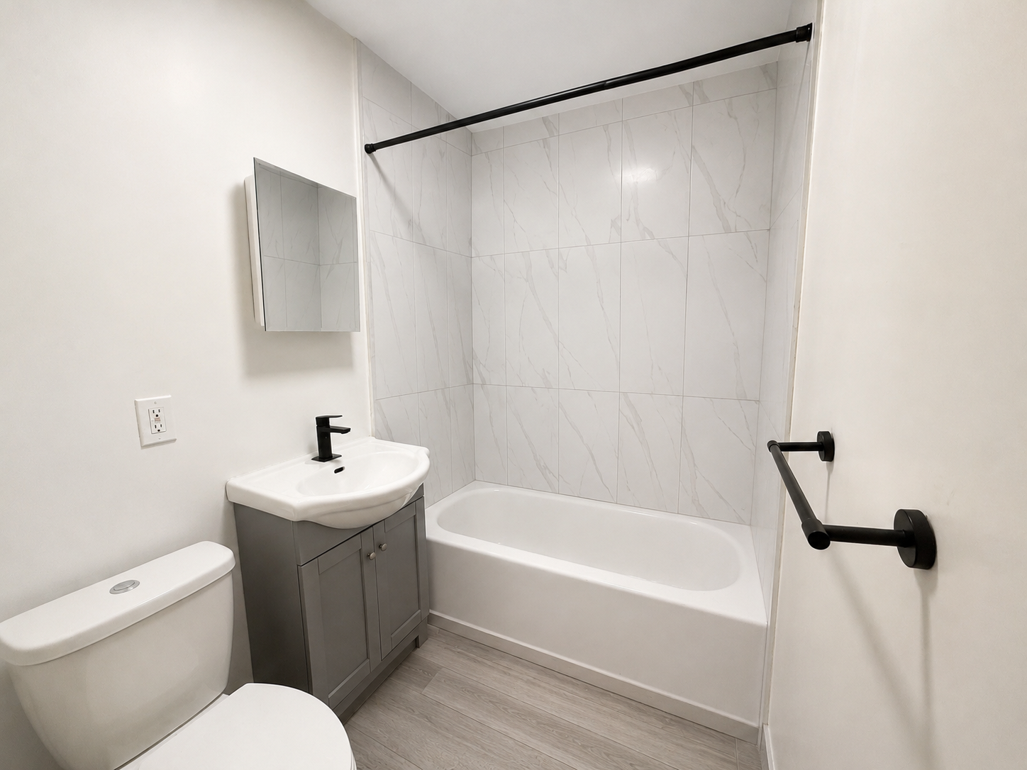 unit 3-831 Main Street E, Hamilton, ON, L8M 1L6 - 7