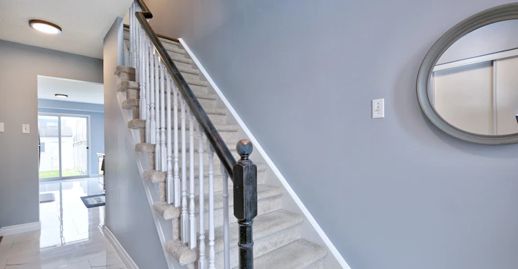 38 Pine Gate Place, Whitby, ON, L1R 2M6 - 3