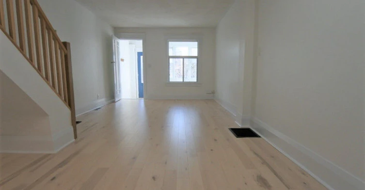 Main-19A Hiawatha Road, Toronto, ON, M4L 2X7 - 2