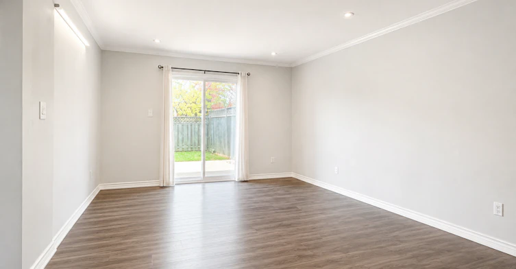 1178 Upper Wentworth Street, Hamilton, ON, L9A 5G2 - 3
