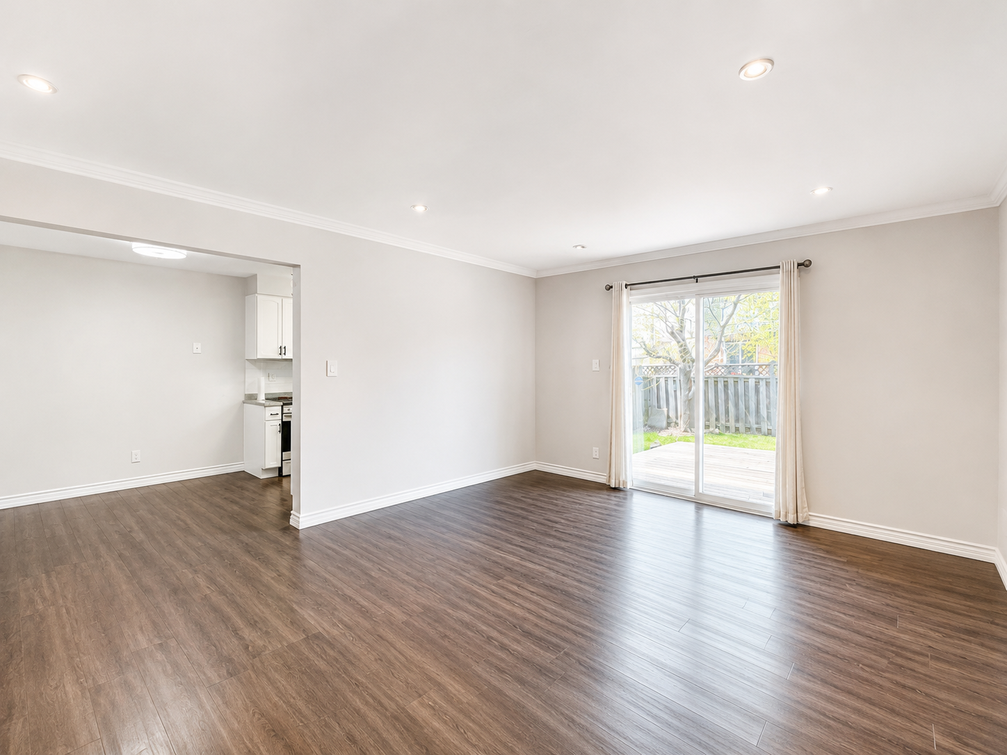 1178 Upper Wentworth Street, Hamilton, ON, L9A 5G2 - 4