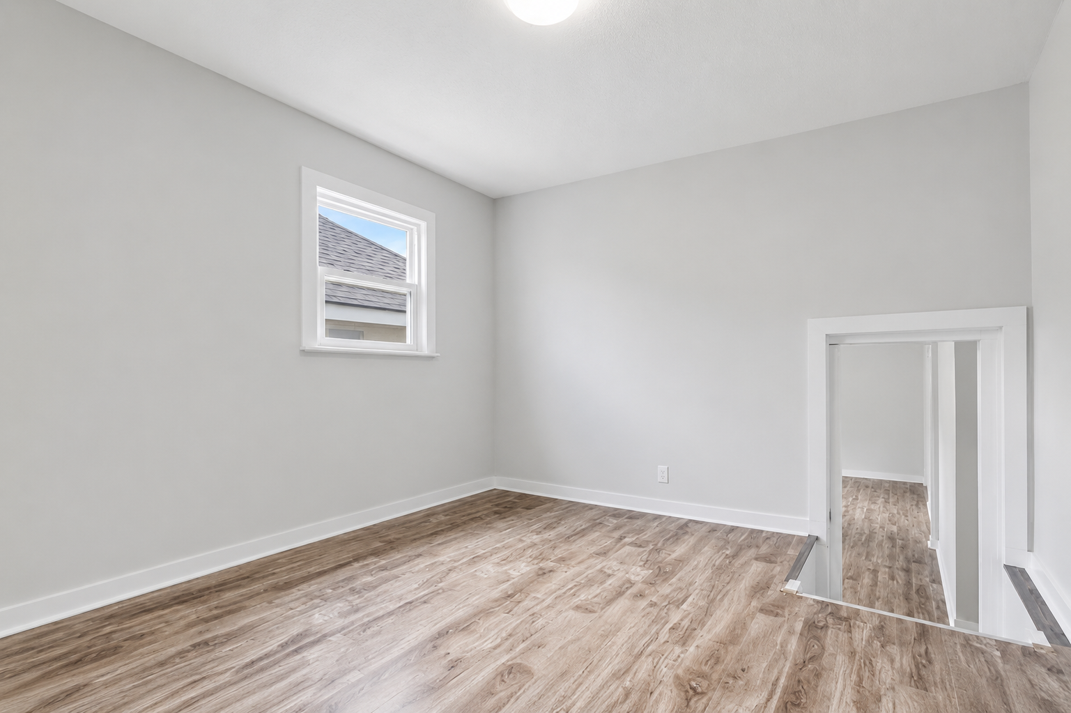 3-235 Hamilton Road, London, ON, N5Z 1P9 - 2