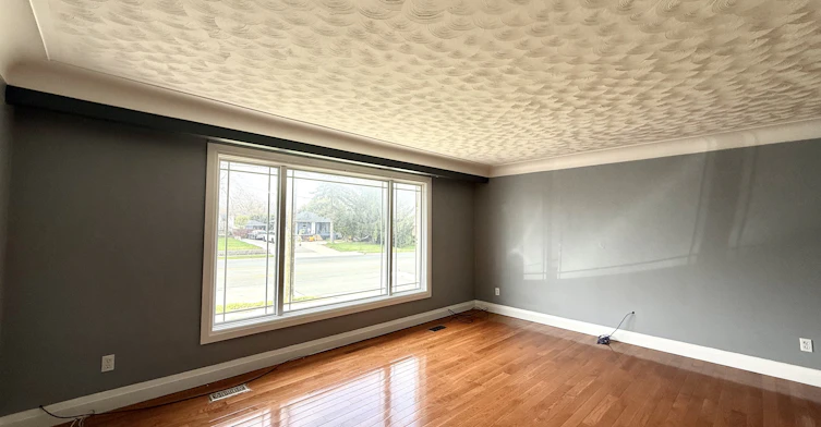 585 Mohawk Road East, Hamilton, ON, L8V 2J8 - 4