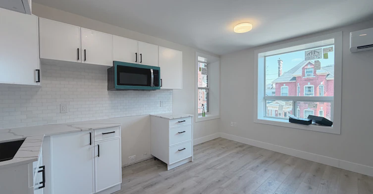 3-22 Grant Avenue, Hamilton, ON, L8N 2X5 - 7