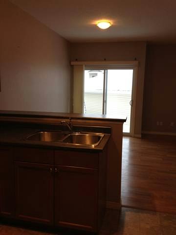 103A-8640 103 103a Avenue, Grande Prairie, AB, T8X 0C3 - 13