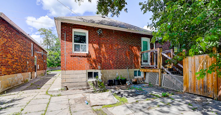 Lower-79 O'connor Drive, Toronto, ON, M4K 2K4 - 32