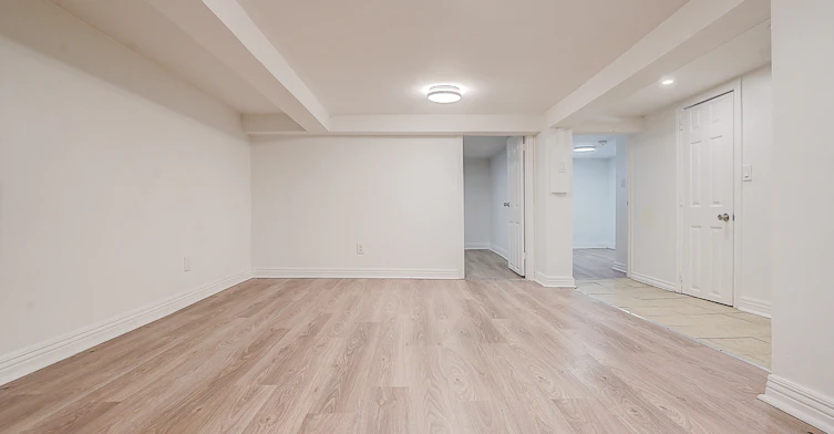 Lower-79 O'connor Drive, Toronto, ON, M4K 2K4 - 14