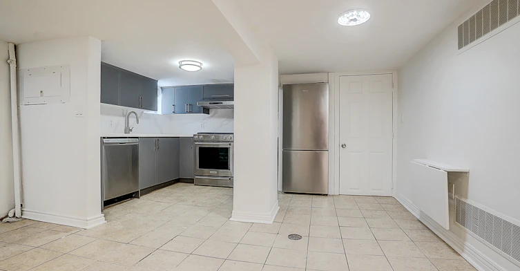 Lower-79 O'connor Drive, Toronto, ON, M4K 2K4 - 8