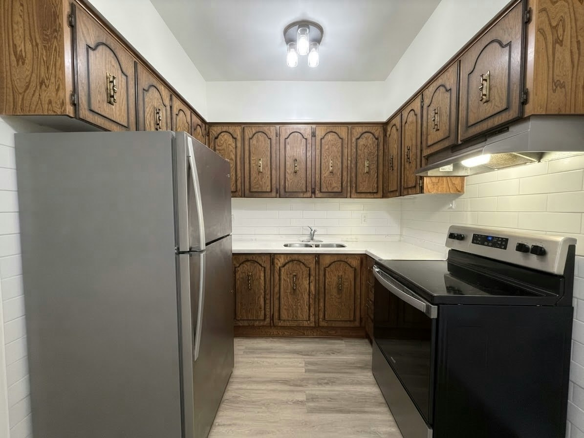 2-73 Roncesvalles Avenue, Toronto, ON, M6R 2K6 - 9