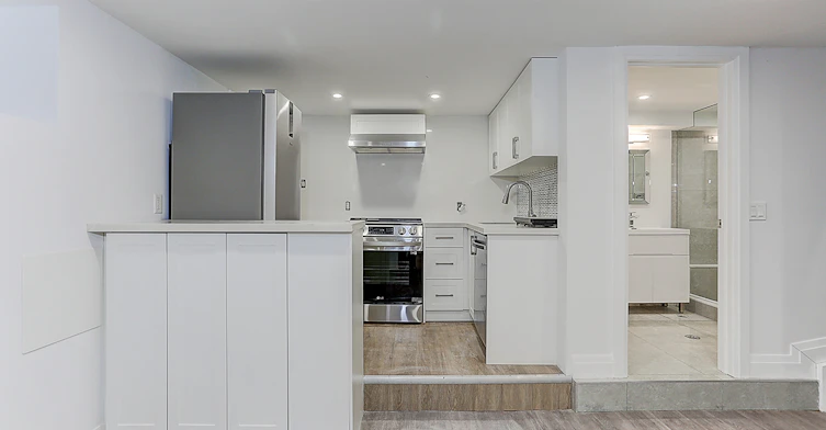 Lower-61 Clouston Avenue, Toronto, ON, M9N 1A6 - 2