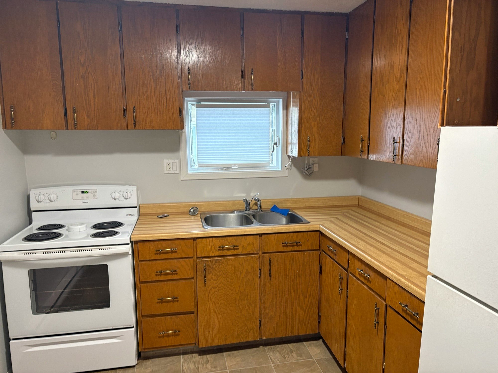4-56 West 4 Street, Moncton, NB, E1E 3N5